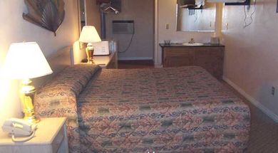 Newcastle Motel