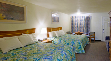 Blue Jay Inn & Suites