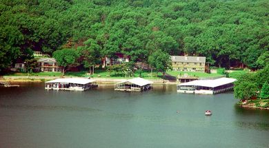 Paradise Cove Marine Resort