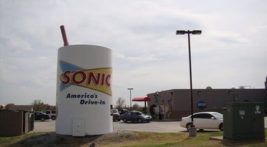 Giant Sonic Drink Water Tank