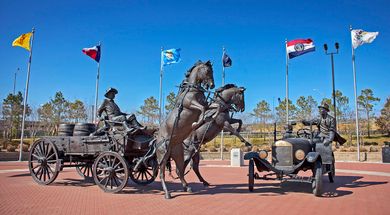 East Meets West: Symbolic Route 66 Midpoint