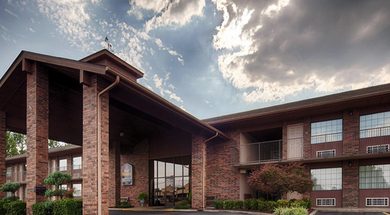 SureStay Plus Hotel by Best Western Poteau