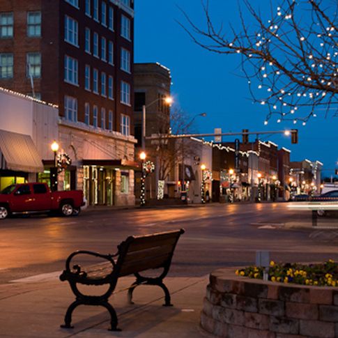 Historic downtown Ardmore lights up for Christmas and welcomes visitors to shop in unique boutiques and friendly, family-owned shops.