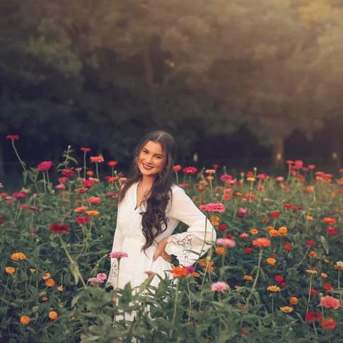 Book a wildflower photoshoot with photographers on location at J&B Flower Patch in Okmulgee.