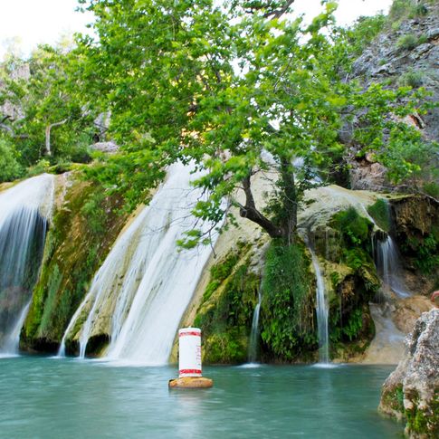 Turner Falls Park in Davis features a spectacular 77-foot waterfall and natural pool, as well as several wading and diving areas.