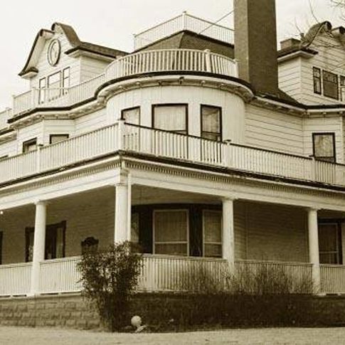 The Stone Lion Inn Bed &amp; Breakfast in Guthrie was built in 1907.