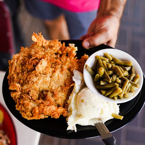 When it comes to chicken fried steak, Tally&#039;s Cafe in Tulsa has perfected the recipe for crispy, tender chicken-fry.