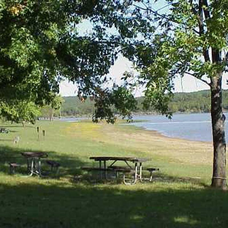 Heyburn Lake Oklahoma's Official Travel & Tourism Site