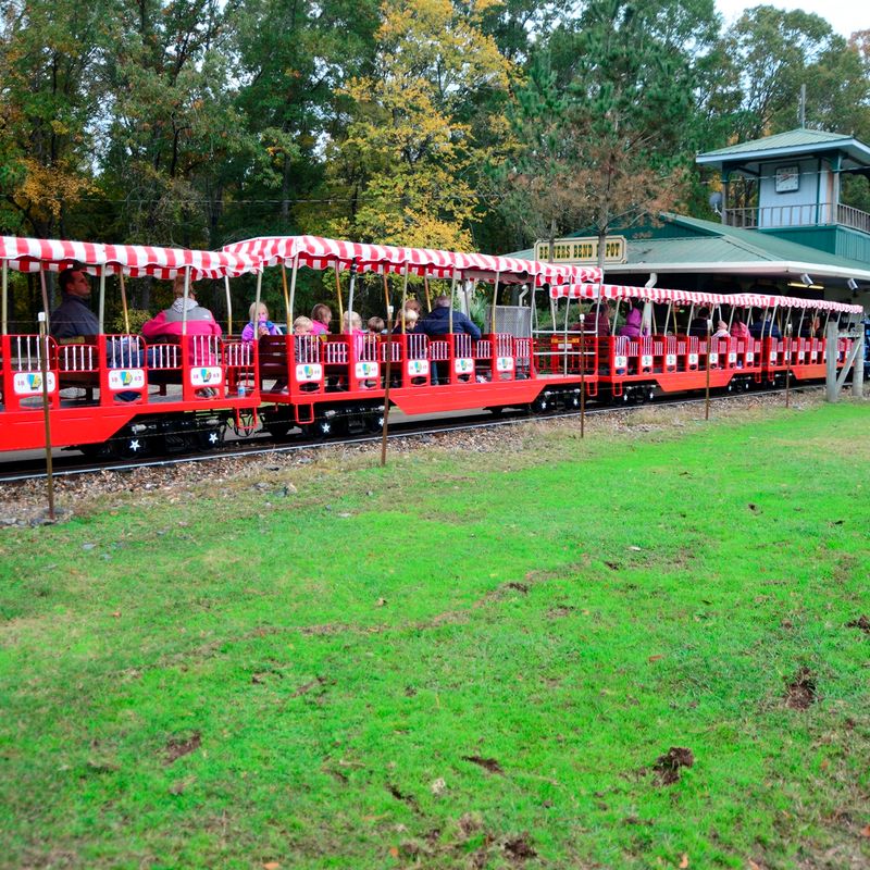Beavers Bend Depot & Trail Rides Oklahoma's Official