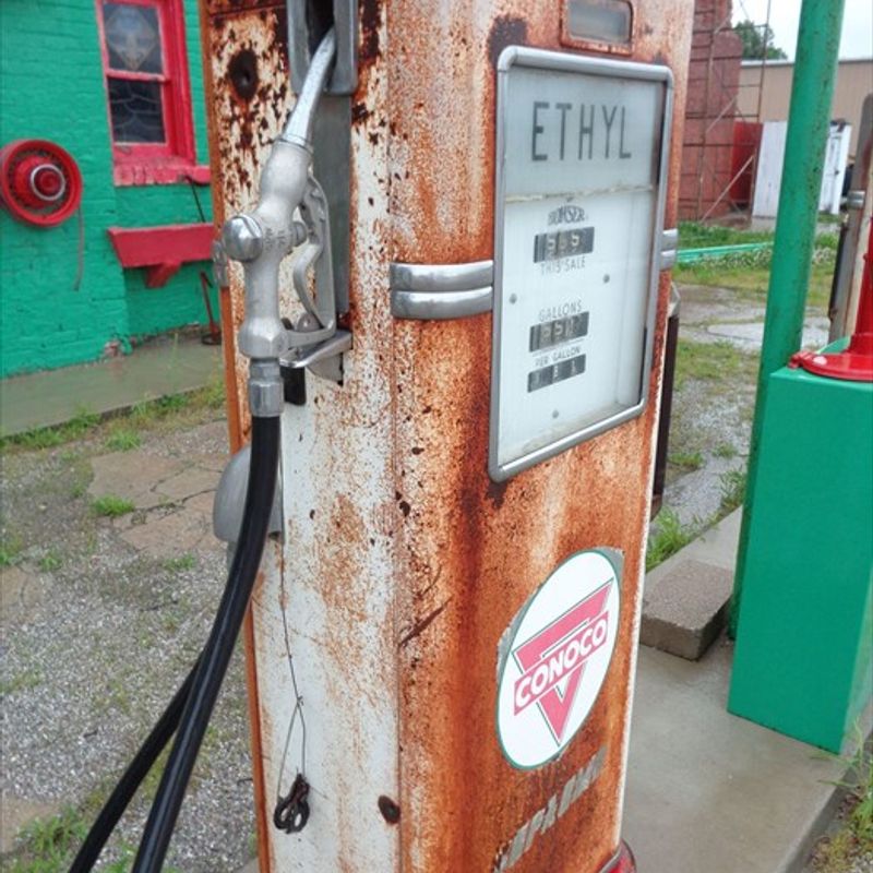 Allen's Conoco Fillin' Station | TravelOK.com - Oklahoma's Official ...