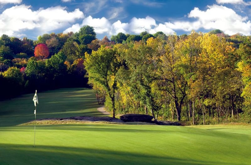 The Cherokee Hills Golf Club located at the Hard Rock Hotel & Casino near Tulsa offers 18 challenging holes in beautiful surroundings.