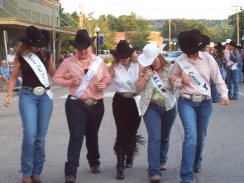 Oklahoma Rodeos Oklahoma's Official Travel & Tourism Site