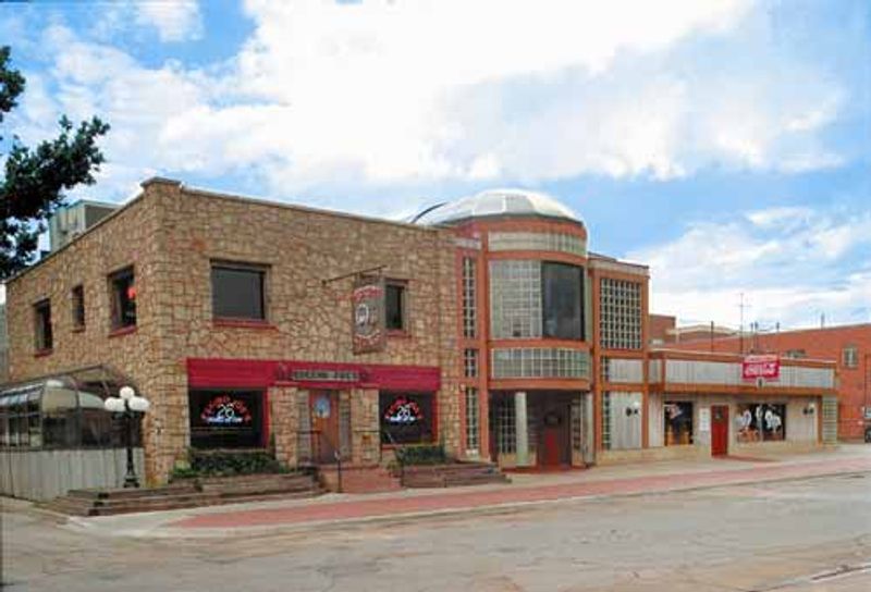 Eskimo Joe's Restaurant Oklahoma's Official Travel