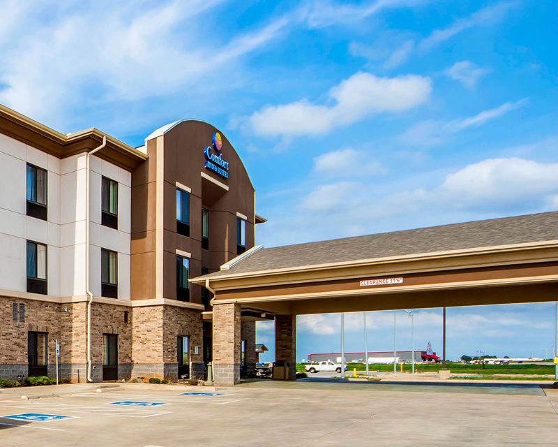 Comfort Inn & Suites | TravelOK.com - Oklahoma's Official Travel ...