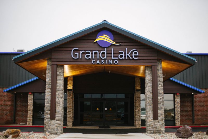 grove c grand lake casino events