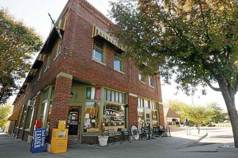 Napoli's Sand Springs Oklahoma's Official Travel