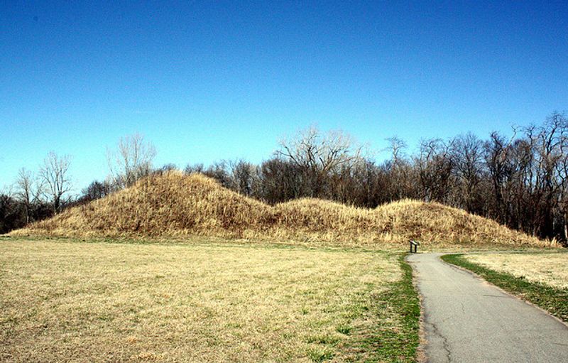 Spiro Mounds Archaeological Center | TravelOK.com - Oklahoma's Official ...