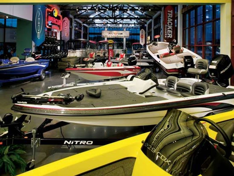 Bass Pro Shops Outdoor World Oklahoma's Official