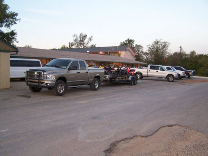 Trails Inn & Suites Oklahoma's Official Travel