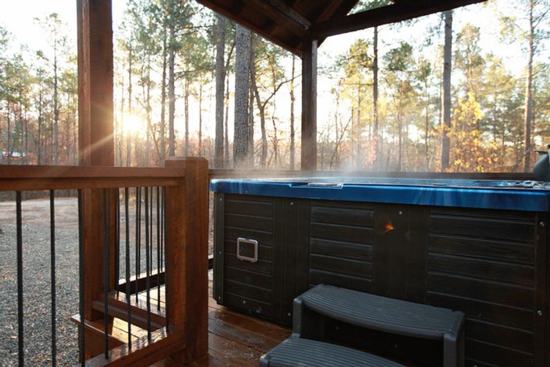 Broken Bow Sundown Cabin Rentals | TravelOK.com - Oklahoma ...