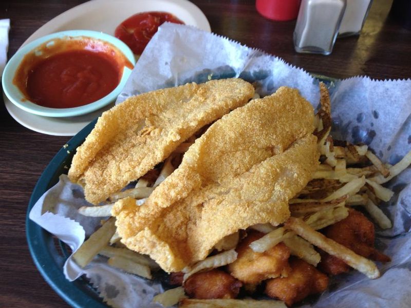 Louie's Catfish Corner Oklahoma's Official Travel