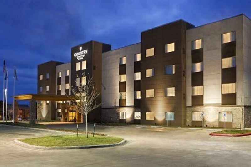 Country Inn & Suites | TravelOK.com - Oklahoma's Official Travel ...