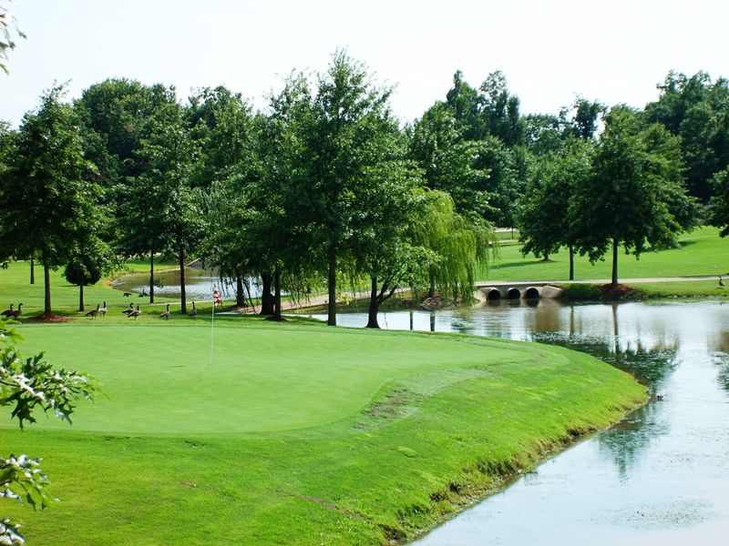 The Links on Memorial Golf & Athletic Club Oklahoma's