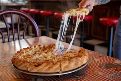 Oklahoma's Pizzerias Serve Up Slices of Heaven
