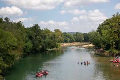 Illinois River Float Trips and Camping
