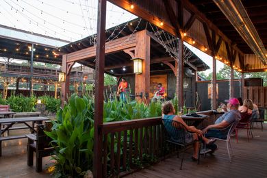 Perfect Patios: Dining & Drinking Destinations in Oklahoma