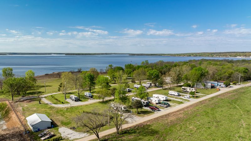 Grand Country Lakeside RV Park | TravelOK.com - Oklahoma's Official ...