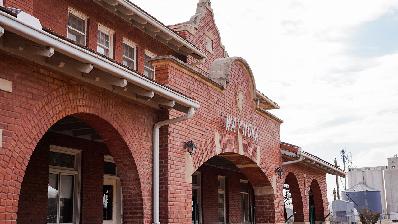 RoadTripOK Episode 34 Waynoka Oklahoma's Official