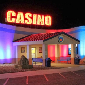 sugar creek casino in hinton is a destination for all things entertainment play slots or cards attend a concert catch the sugar creek showdown cage fight