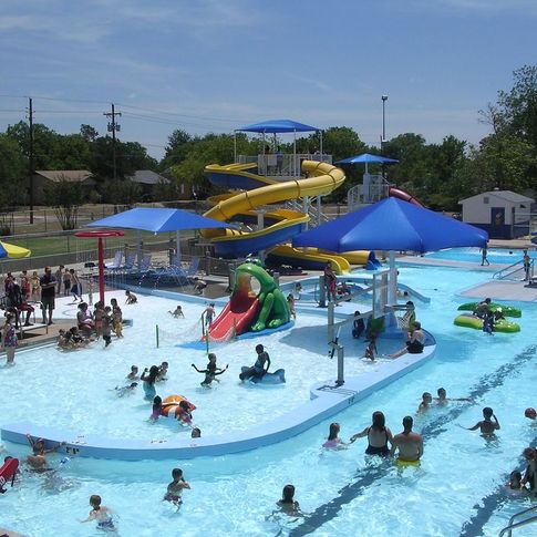 Combine small town charm with a big city pool and you&rsquo;ll get the Ardmore Community Water Park.