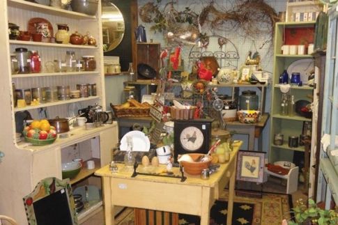 Uncover Hidden Treasures in These Top Antiquing Hubs | TravelOK.com ...