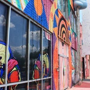 The Flaming Lips own an Oklahoma City gallery space and live performance venue called Womb Gallery.