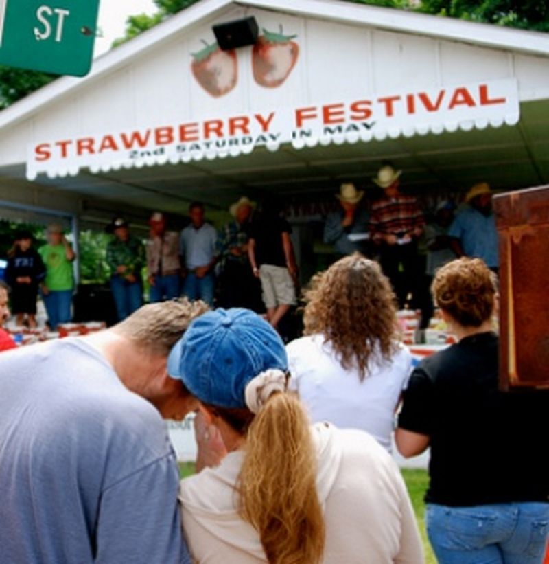 Stilwell Strawberry Festival Oklahoma's Official