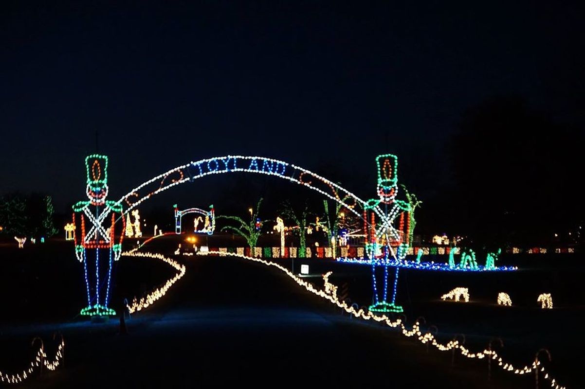 Midwest City Holiday Lights Spectacular Oklahoma's