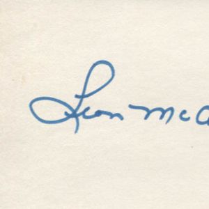 Leon McAuliffe signature