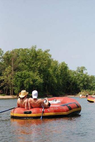 Illinois River Float Trips And Camping TravelOK Com Oklahoma S   1242085781 1242085781 Lishanewmanillinoisriverrafting 