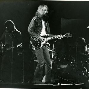 Leon Russell performs live in Oklahoma City.